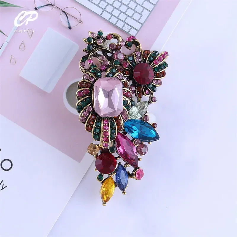 Classical Colorful Rhinestone Wxquisite High-End Vintage Brooch Colored Alloy Badge Pins Men's And Women's Clothing Matching